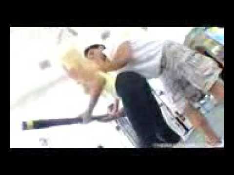 笑える - おもしろ - ラッキージムのインストラクター - YouTube