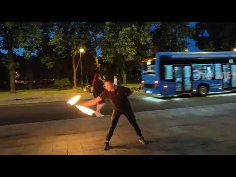 Фаер-шоу на ВДНХ от артиста «FIRE FAMILY» Там ревели горы – Miyagi & Andy Panda огненное шоу #Moscow