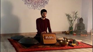 Canto Armónico con Shruti Box