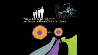 Nude Vitamin String Quartet performs Radiohead&#39;s In Rainbows