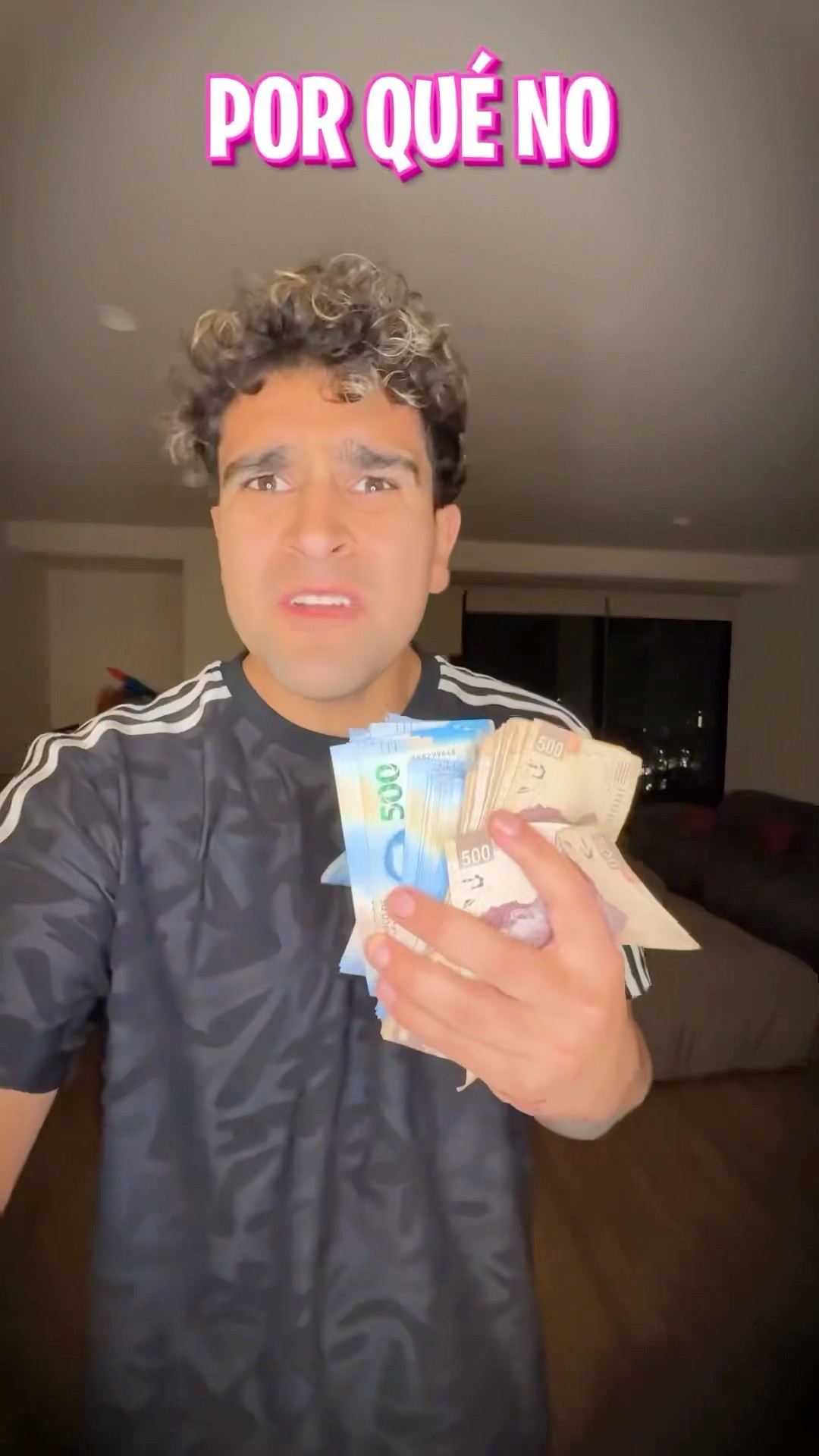 Me regalaron todo este dinero en la calle???‍??