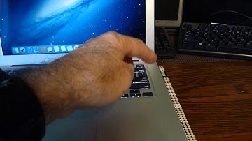 Apple MacBook Air booting OS X from an SD card only