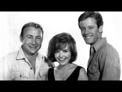 The Young Lovers (1964) Full Movie Peter Fonda, Sharon Hugueny, Nick Adams and Deborah Wal - Horr F