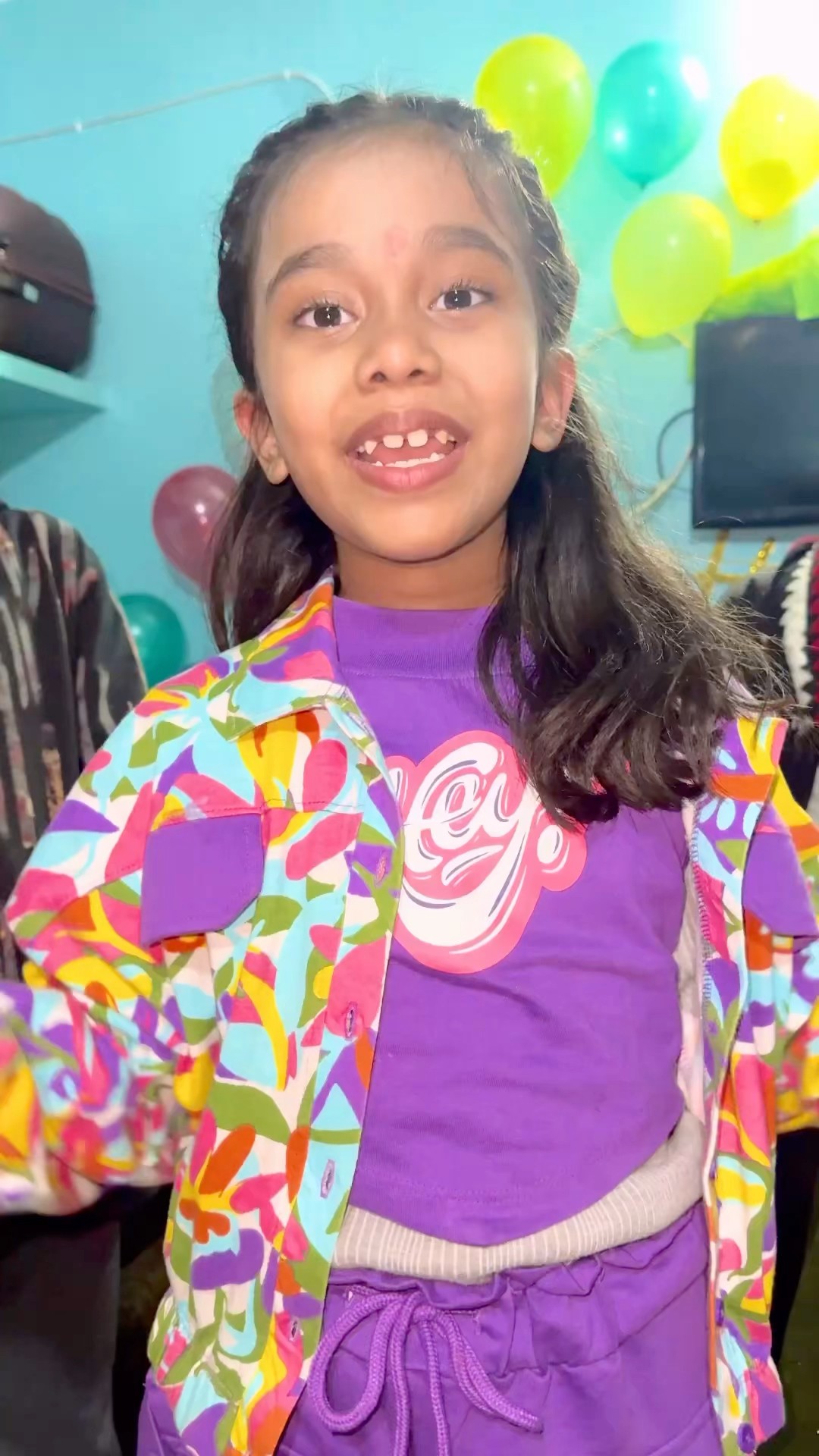 Amaira n candle, Bujha Di?? #shorts #thegeetagurjar