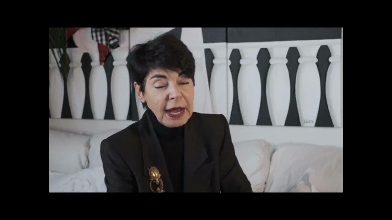 Where Fashion Meets Fine Art. Join us with designer and artist Elizabeth Wessel in this art talk.