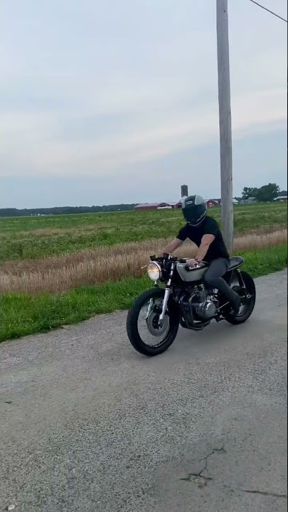 Honda cb550 cafe racer!