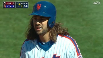 PHI@NYM: Gsellman singles on a bunt for first MLB hit