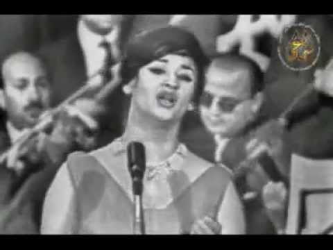 إسأل دموع عينيا وردة