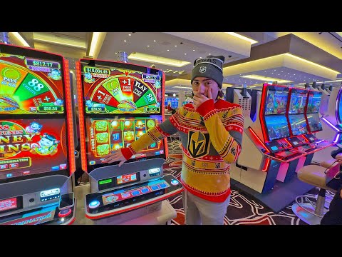 Winning Over 100X On Christmas! (My UNTHINKABLE Slot Machine WIN!)