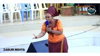 NAMUDU Esther ati: Imana yarahabaye || Uyu mudamu avuze Imana neza turafashwa