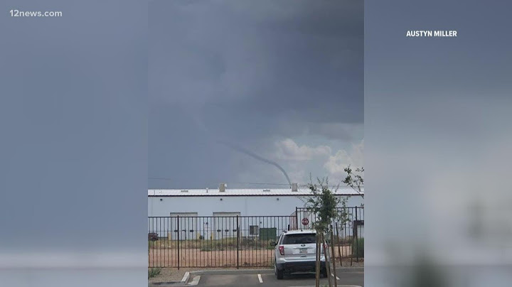 Tornado touches down near Kingman, NWS says