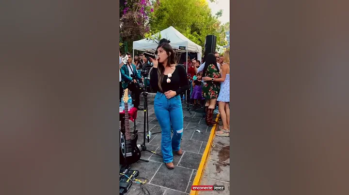 Carol Rodrguez Como la Flor orgullosamente jerezana