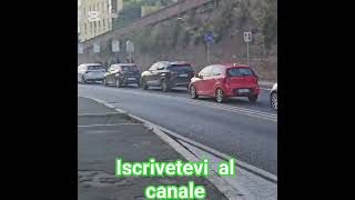 Accampamento permanente a pochi metri da l'ospedale santo spirito.