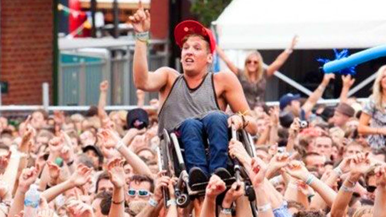 35 Random Acts Of Kindness that Remind Us of the Beauty in Humanity