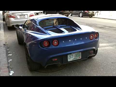 [HD] Blue Lotus Elise on the road!