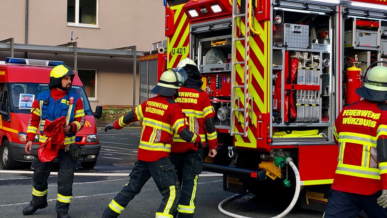 Schauübung der Freiwilligen Feuerwehr Unterdürrbach