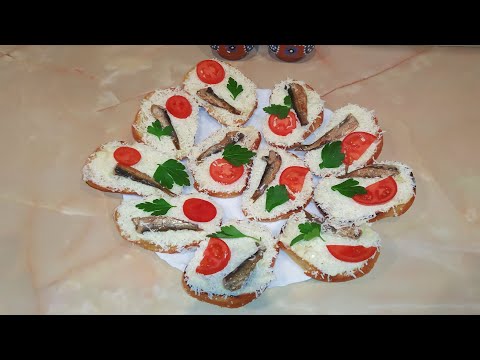 Video: Cum Se Fac Sandvișuri Cu șprot Pentru Anul Nou