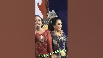 Tatin Tithot dan Lilis  Podang Kuning #wayangkulit #sinden #campursari #lucu #tatintitot