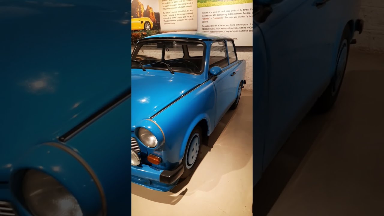 ミニダイキャストモデル 1965年モデル　トラバント Trabant601 ミニダイキャストモデル 1965年モデル トラバント Trabant601