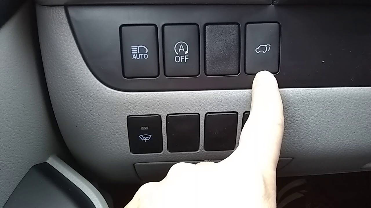 2018 Toyota Highlander XLE controls - YouTube