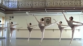 SPOTLIGHT: Maria Khoreva  Vaganova Ballet Academy Graduation Exam 2018 (professor Ludmila Kovaleva)