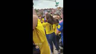 Colombianos salen a calles de New York  a celebrar pase a Octavos de Final Rusia 2018 !