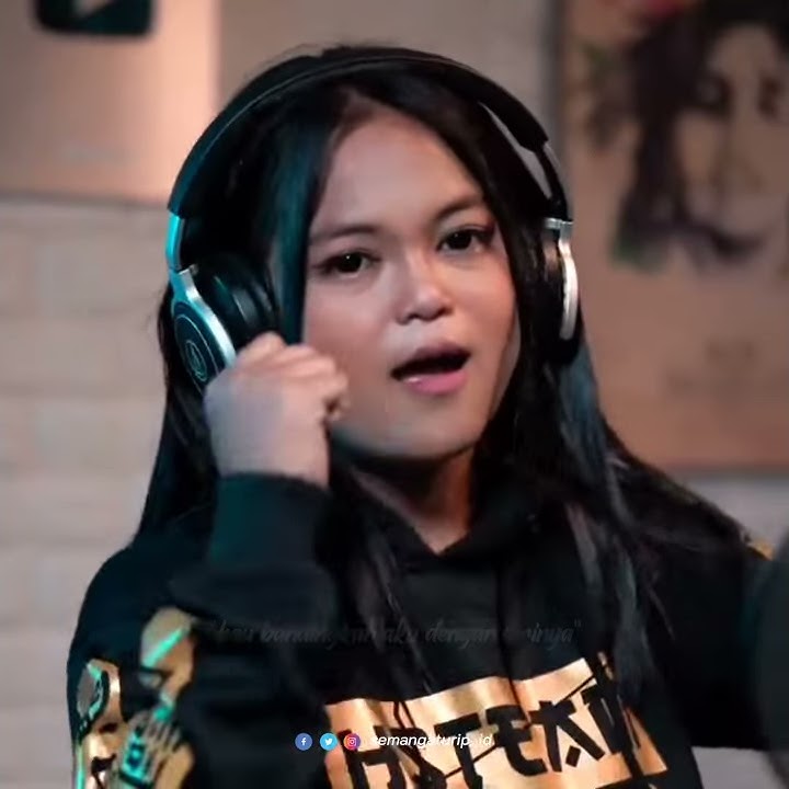 🔵BERBEZA KASTA KALIA SISKA ft SKA 86 Wahana Musik  STORY WA