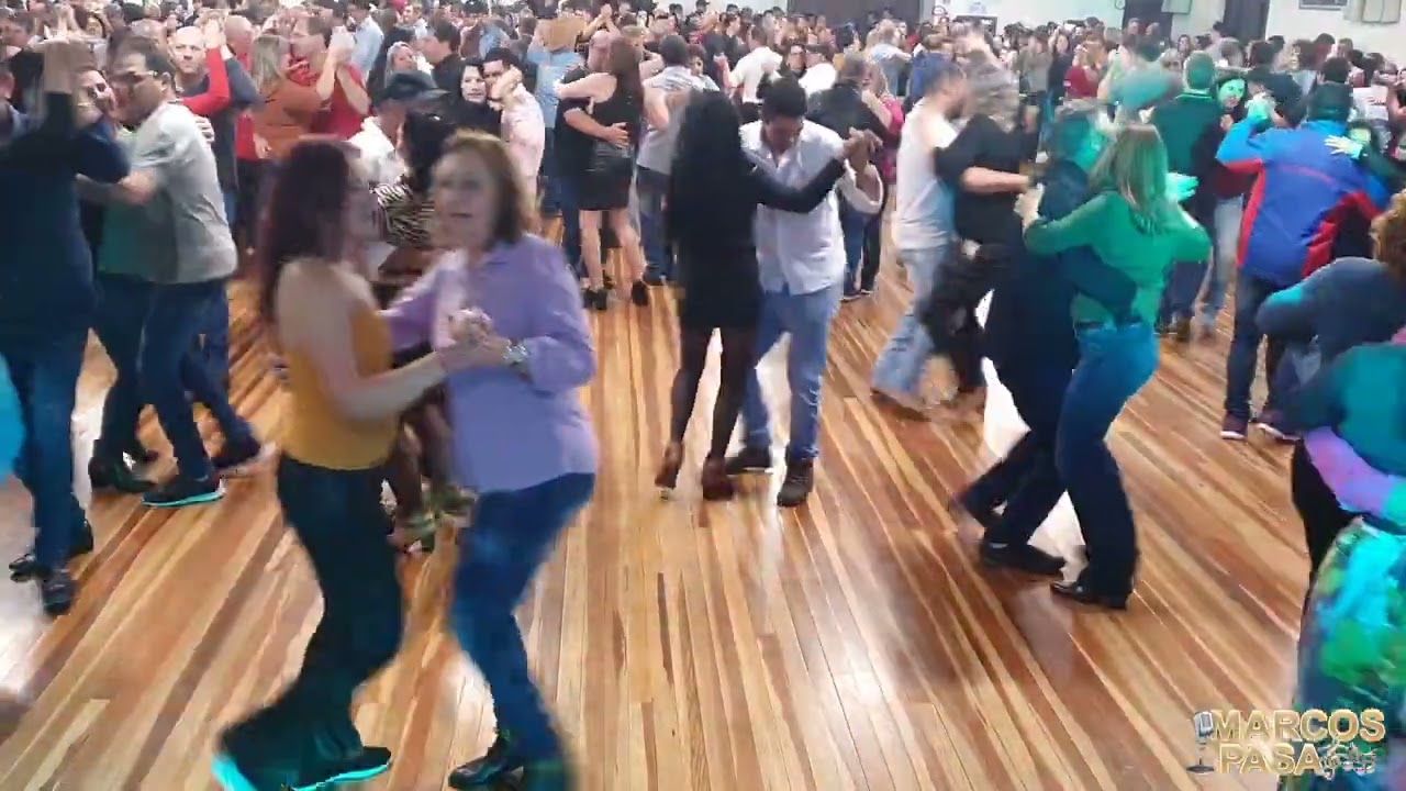 Watch Somos Dois Apaixonados Marcos Pasa ao vivo Pato Branco Baile Julho 2022 on YouTube Watch Somos Dois Apaixonados Marcos Pasa ao vivo Pato Branco Baile Julho 2022 on YouTube
