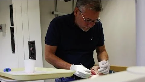 CNN Hero Dr. Edwin Smith: Miles of smiles
