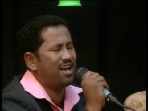 عبد العظيم الفاضل لاح نورا بسما