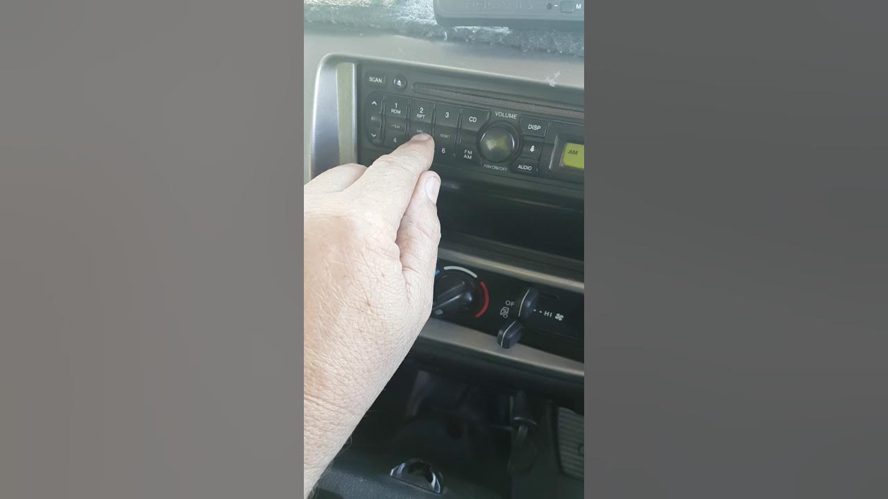 Setting clock on a Hino 500 series truck radio. PLEASE LIKE AND SUB