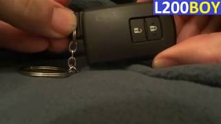 Toyota Auris key fob remote control battery change CR2032 replacement