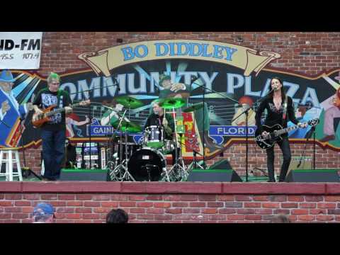 Nancy Luca Band - Hello Hell A