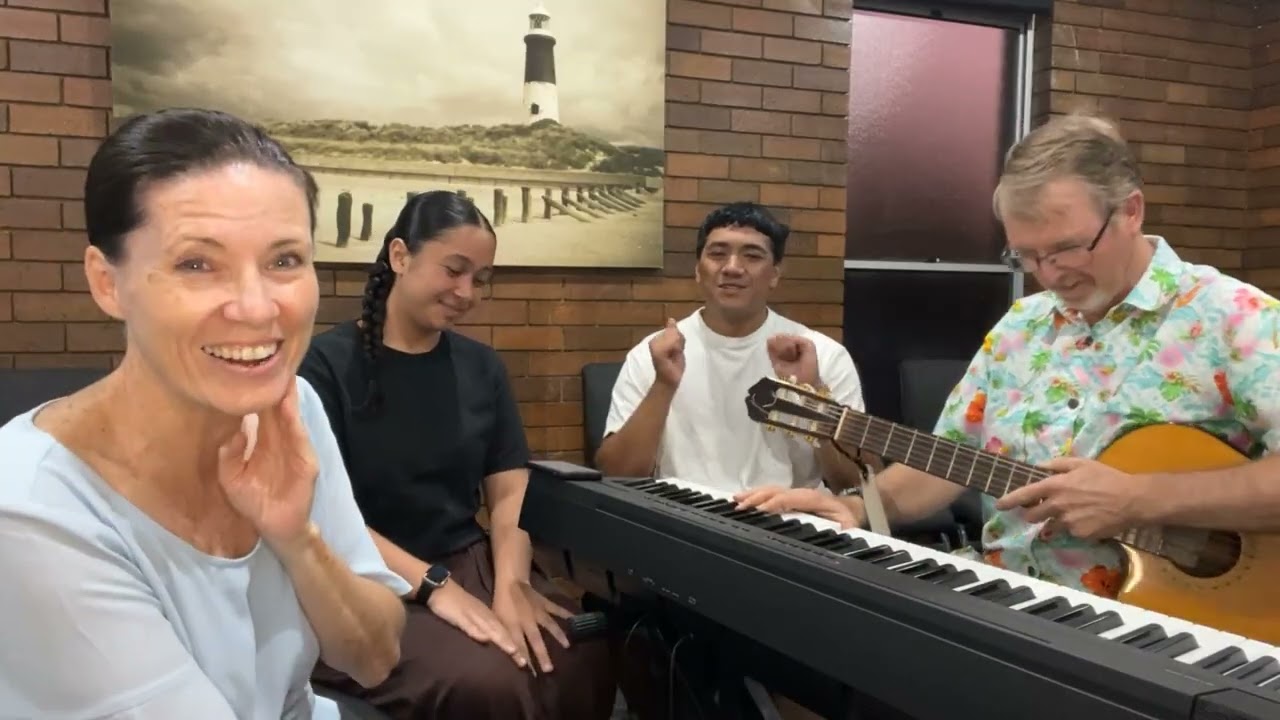 Sabbath Singalong #249 | Sandra Entermann, Mian George, Elihon Taulapapa & Phil Murray