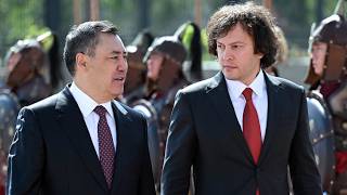Садыр Жапаров встретился с премьер-министром Грузии. Церемония встречи в Бишкеке