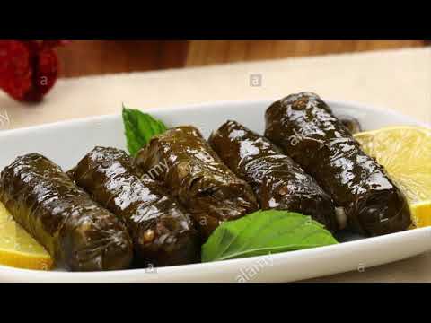 فيديو: أفضل الأشياء التقليدية لتناول الطعام في اليونان