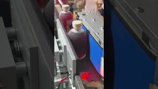 Automatic round bottles labeler #machine #cleanerfillingmachine #factory #packaging #copper#cnc#soap