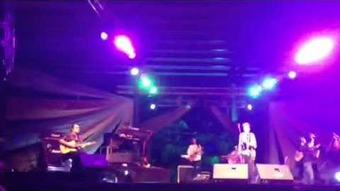 Yuna - Terukir Di Bintang (Live)
