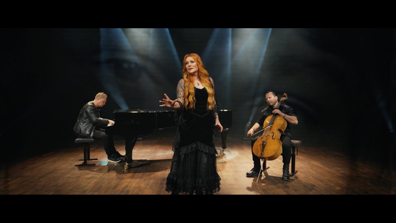 Henna Uoti (feat. Paavo Lötjönen & Petri Somer) - Valoviesti