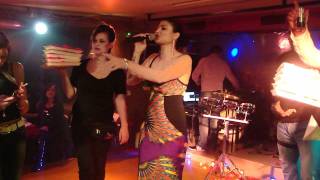 Софи Маринова - Защо няма радост 24.11.2011 ChakaRaka BG live - Athens