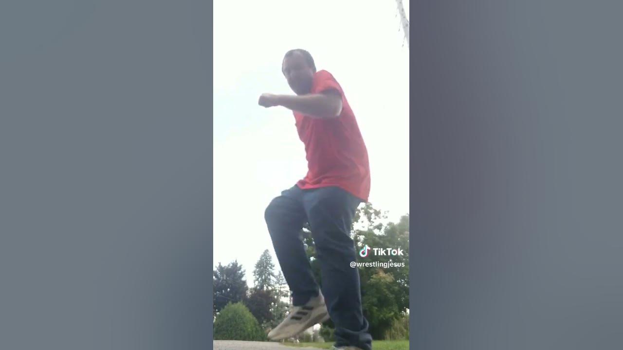 How to crip walk c walk dance dancing fyp foryou foryoupage 