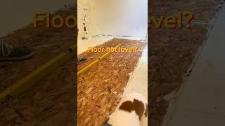 How to ✨easily✨ level a sloping floor!