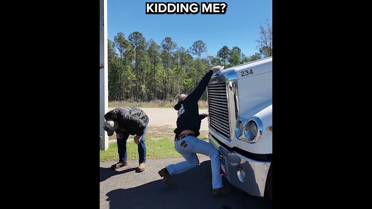 Sometimes you gotta put the boot on her 😂😂 #funny #lifeisbutadream #comedy #jumpstyle