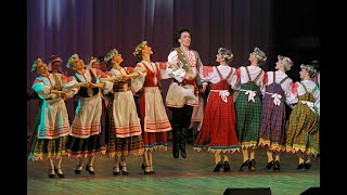 : English version_The Belarusians_Khoroshki ensemble, Belarus