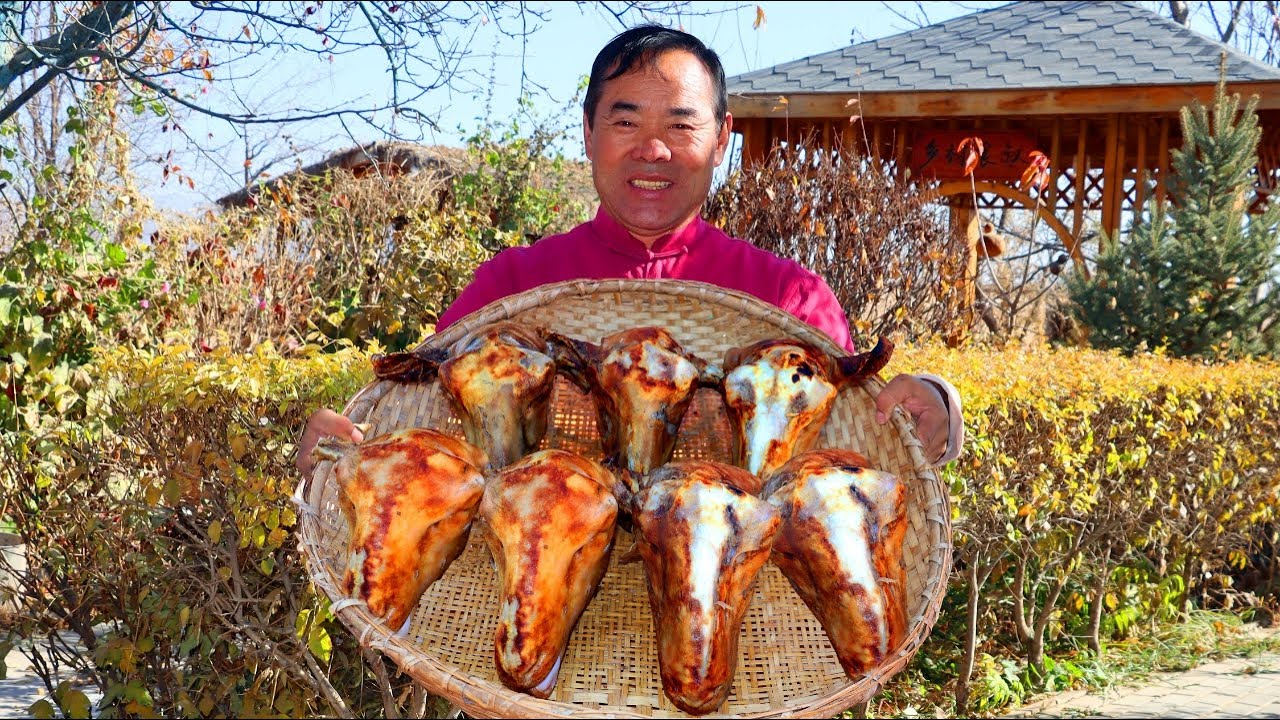 Головы ягнят тушились полдня! И обжарены на углях для лучшего вкуса! | Дядя сельский гурман