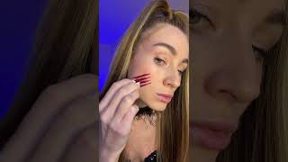 This Halloween Makeup Hack Is GENIUS! 🔥🧵 #halloween #hacks #beautyhacks #shorts