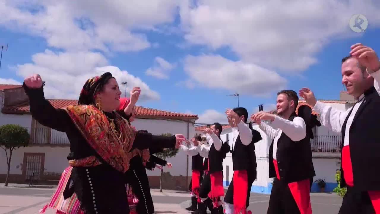 Una vieja y un candil | Lo que te rondaré