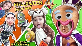 FUNnel Fam Halloween Night Vlog! 2017 Costumes + Haul! Lexi Ditches Us ☹ Trick or Treating