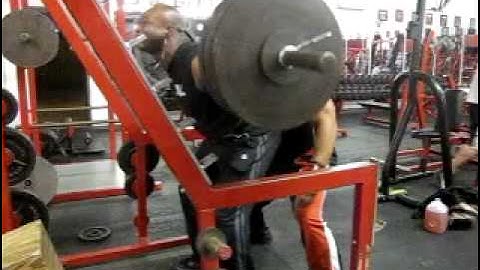 Dana Scott 500lbs Squats
