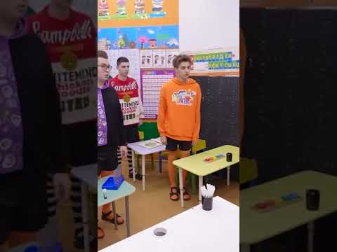 КОБЯКОВ СЕЛ НА КНОПКИ. Попали в Волшебный ДЕТСКИЙ САД !  Злая Няня